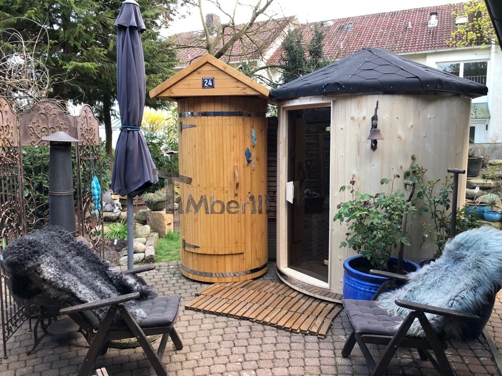 OUTDOOR HOLZDUSCHE FÜR SAUNA ODER WHIRLPOOL Aurel Kaltenkirchen Deutschland 1