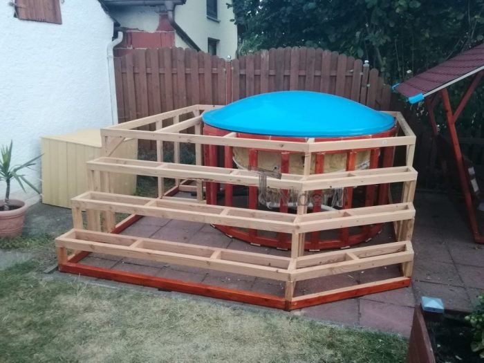 Badezuber Fiberglas Terrasse Einbaumodell mit konischen Wänden, Enrico, Weichering, Deutschland 2 Badezuber Fiberglas Terrasse Einbaumodell mit konischen Wänden, Enrico, Weichering, Deutschland