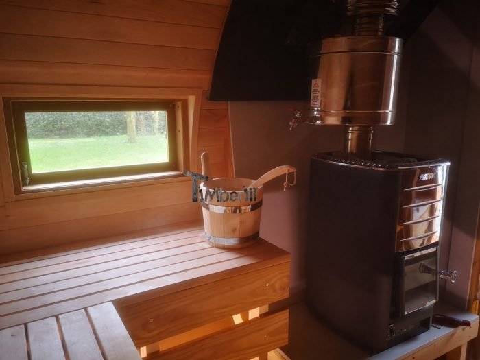 Fasssauna mit Holzofen oder mit elektrischer Heizung HARVIA, Christian, Kappelen, Schweiz 2 Fasssauna Mit Holzofen Oder Mit Elektrischer Heizung HARVIA, Christian, Kappelen, Schweiz (1)