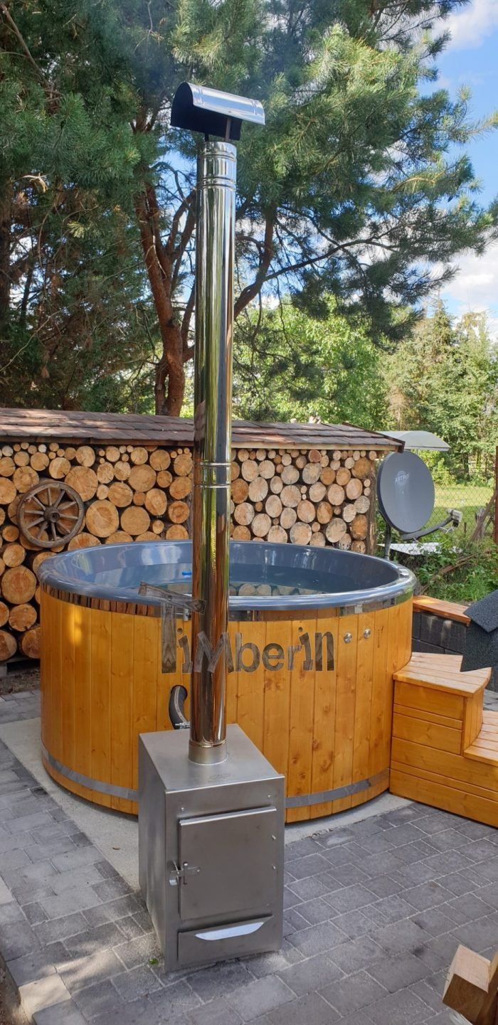 Badezuber GFK mit Aussenofen, Stefan, Cottbus, Deutschland 2 Badezuber GFK Mit Aussenofen, Stefan, Cottbus, Deutschland (2)