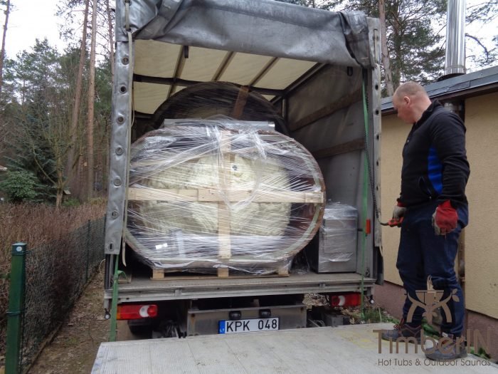 Badetonne Oval mit Fiberglaseinsatz für 2 Personen, Guenter, Beelitz, Deutschland 2 Badetonne Oval Mit Fiberglaseinsatz Für 2 Personen, Guenter, Beelitz, Deutschland (1)