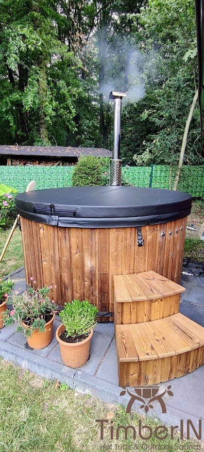 Badezuber Badefass Hot Tube Mit Whirlpool Holzofen – TimberIN Rojal (5)